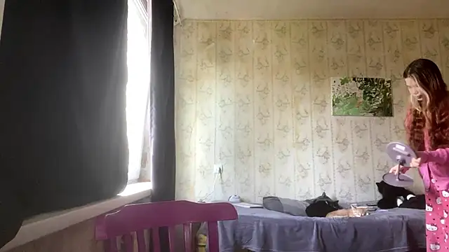 SusanaLeichty online show from 07/12/26, 04:42