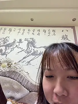 Snapshot of qinqin520 chatting on 06/09/26, 12:06 qinqin520 online show from 06/09/26, 12:06