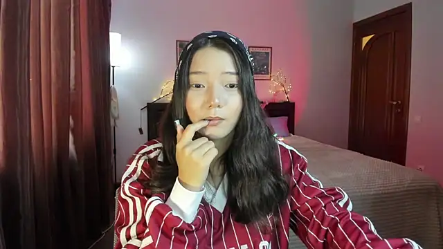 milana marttt online show from 07/12/26, 12:40