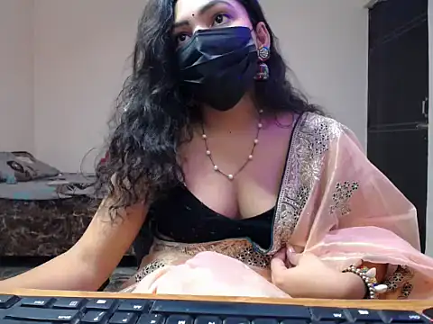 Snapshot of Flirty_Apsara chatting on 06/12/26, 05:23 Flirty Apsara online show from 06/12/26, 05:23