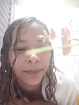 littlehoney00 online show from 05/22/26, 04:45