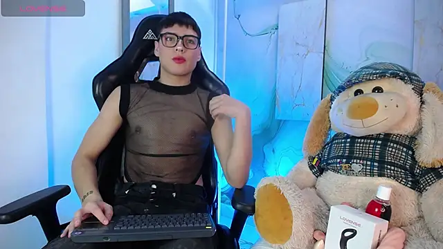 Connor Kings online show from 06/24/26, 07:57