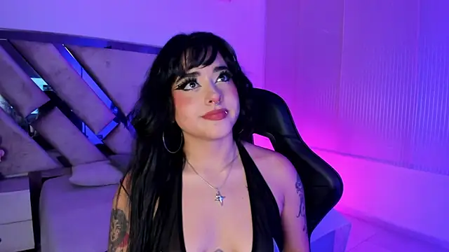 Elena Tylor online show from 07/21/26, 08:55