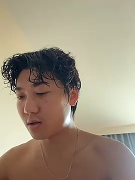 YourBadboy718 online show from 07/17/26, 04:08