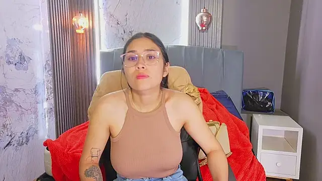 adaira31 online show from 06/16/26, 08:44