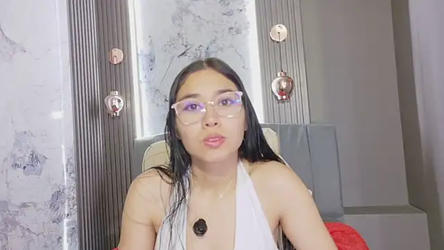 adaira31 online show from 07/18/26, 01:48