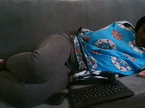 Applecute254 online show from 07/28/26, 02:13