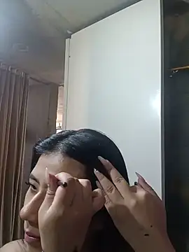 miss japan  online show from 06/10/26, 06:29