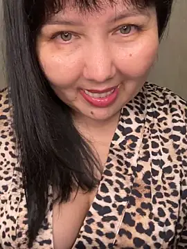 Snapshot of Love__beby chatting on 06/01/26, 10:11 Love beby online show from 06/01/26, 10:11