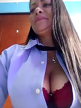 MONSERRAT ETHAN online show from 07/05/26, 04:25