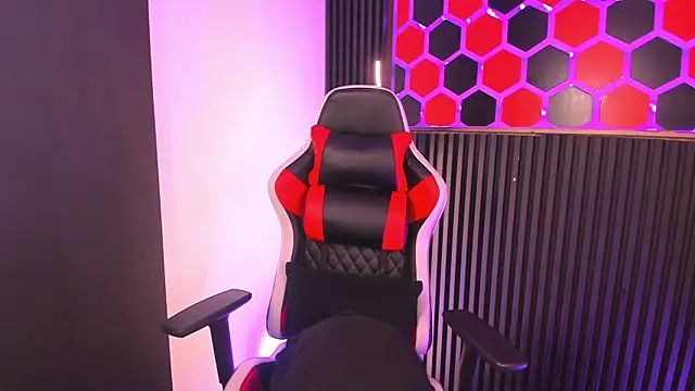 SantyFoxxs online show from 06/21/26, 03:31