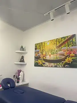 Kinky-Spa online show from 06/15/26, 12:51