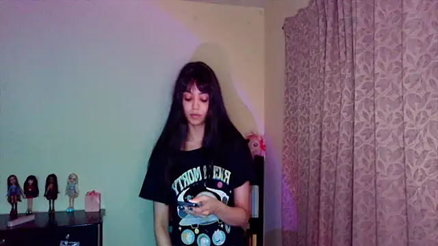 Kali Hel online show from 07/18/26, 03:33