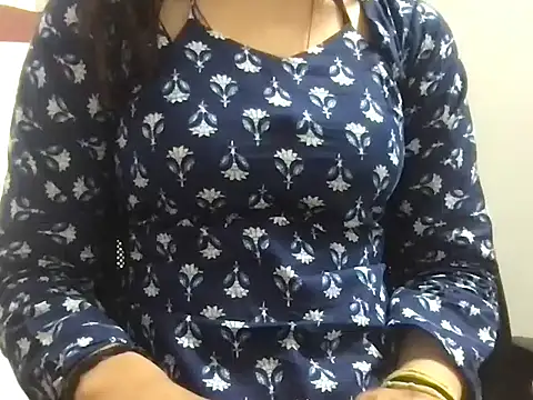Snapshot of Avneet_ chatting on 06/03/26, 06:16 Avneet online show from 06/03/26, 06:16