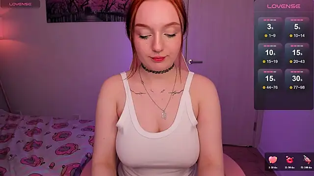 ElaraHex online show from 06/25/26, 08:02