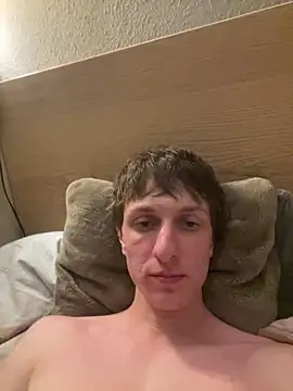 Snapshot of Felixtwink69 chatting on 05/25/26, 02:28 Felixtwink69 online show from 05/25/26, 02:28