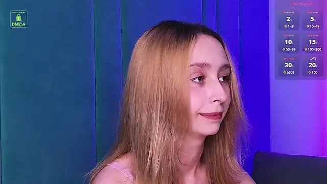 RachelVacsler online show from 06/12/26, 08:41