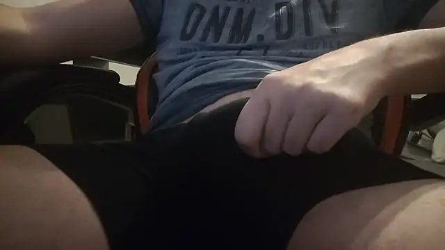 Pat CumShow4Dad online show from 06/09/26, 08:42