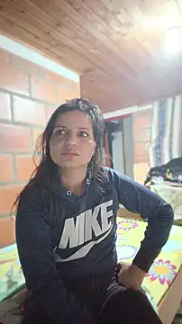 Snapshot of Marcella_single chatting on 06/10/26, 02:23 Marcella single online show from 06/10/26, 02:23