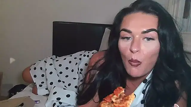 Isabellaaxx online show from 07/15/26, 11:54