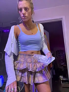 ReverseCowgirl713 online show from 05/29/26, 06:00
