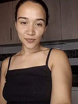 DaniRivers  online show from 07/30/26, 11:04