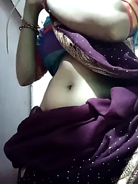 Snapshot of ShilpaSharma chatting on 06/04/26, 01:39 ShilpaSharma online show from 06/04/26, 01:39
