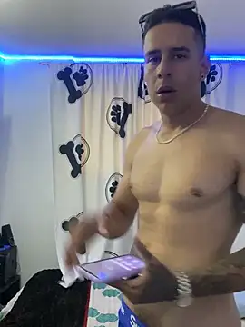 jhuan99 online show from 07/04/26, 07:31