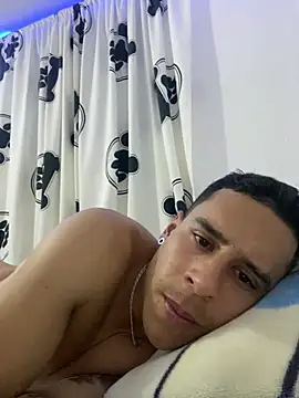 jhuan99 online show from 07/30/26, 05:06