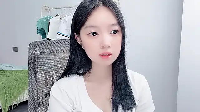 Yoyo33355 online show from 07/20/26, 03:43