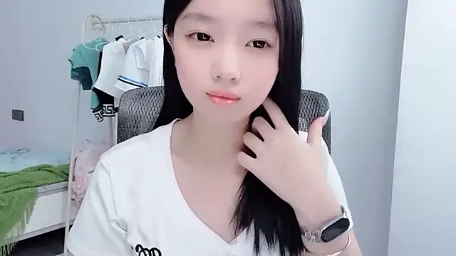Yoyo33355 online show from 07/20/26, 11:23