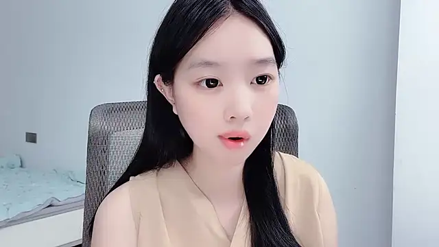 Yoyo33355 online show from 07/28/26, 11:28