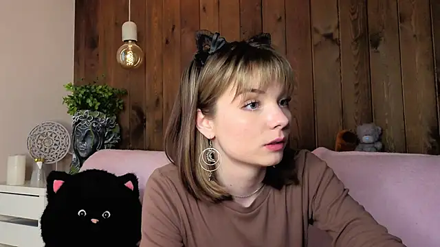 IvoryPesante online show from 06/08/26, 01:28