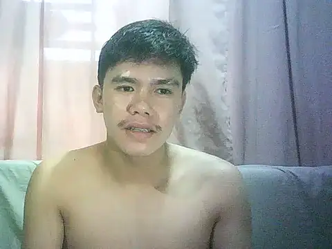 Snapshot of Creamy_Andrella18xxx chatting on 05/31/26, 05:59 Creamy Andrella18xxx online show from 05/31/26, 05:59