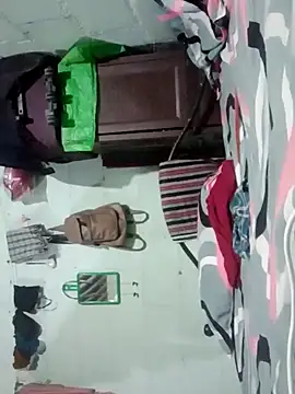 cutiepari online show from 06/18/26, 03:16