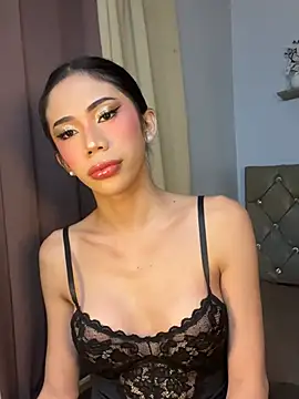 CassandraLovve online show from 07/29/26, 10:02