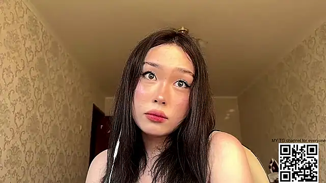 LilowNax online show from 06/19/26, 02:10