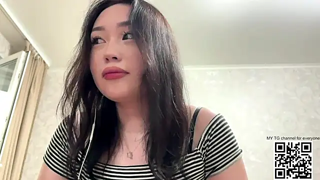 LilowNax online show from 06/21/26, 02:08