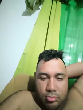 Snapshot of Alejandrojk16 chatting on 06/07/26, 10:02 Alejandrojk16 online show from 06/07/26, 10:02
