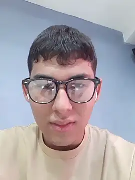 Snapshot of Mario_Solano chatting on 06/02/26, 08:11 Mario Solano online show from 06/02/26, 08:11
