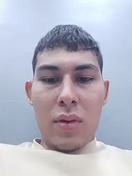 Snapshot of Mario_Solano chatting on 06/13/26, 03:32 Mario Solano online show from 06/13/26, 03:32