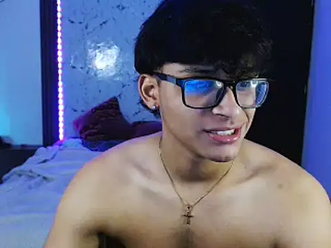 Mr yisuzz online show from 06/03/26, 02:33