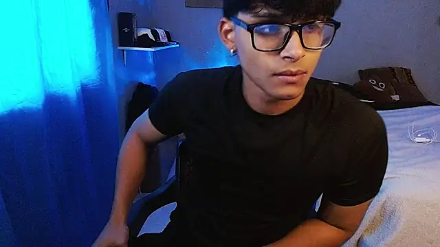 Mr yisuzz online show from 07/20/26, 12:29