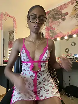 LolaLooney online show from 07/30/26, 11:48