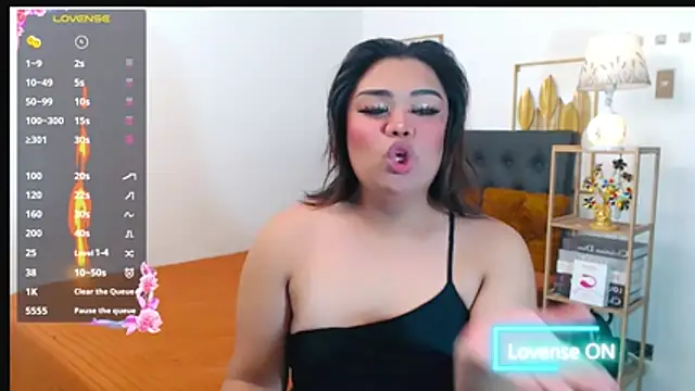 Snapshot of Asian_Miyaka chatting on 06/11/26, 05:16 Asian Miyaka online show from 06/11/26, 05:16