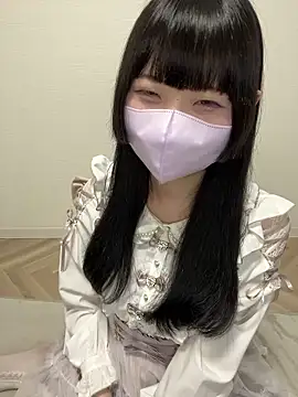 Snapshot of Reina_0129 chatting on 06/06/26, 10:20 Reina 0129 online show from 06/06/26, 10:20