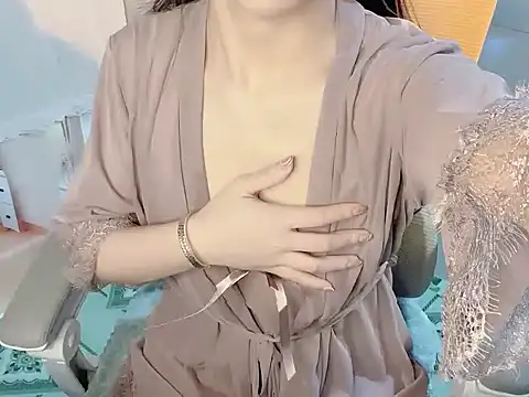 -Naomii  online show from 07/16/26, 01:55