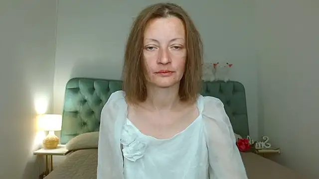 Snapshot of Anastasia_skyy chatting on 06/06/26, 09:30 Anastasia skyy online show from 06/06/26, 09:30