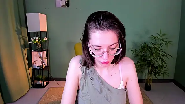 Snapshot of eva_sicret chatting on 06/11/26, 12:25 eva sicret online show from 06/11/26, 12:25