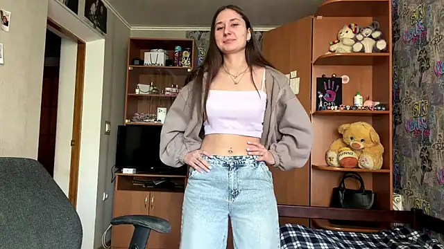 HoneyKittyk online show from 06/02/26, 11:45